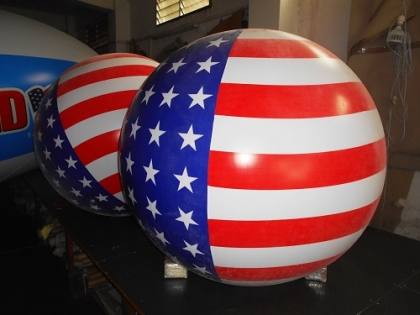 inflatable US flag balloon