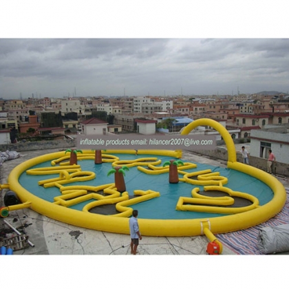 portable inflatable golf fie...