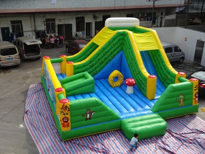 big jumping castle indoor in...