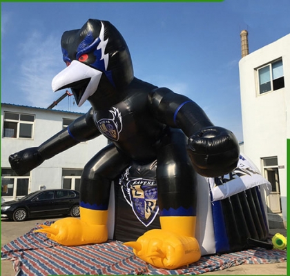 inflatable eagle tunnel spor...