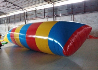 inflatable trampoline water ...