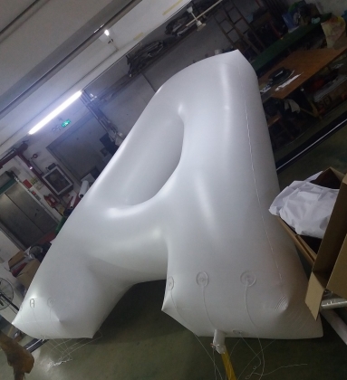 custom parade balloon inflat...