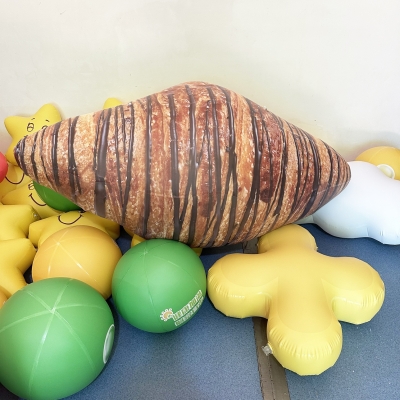 Inflatable Bread Model Infla...