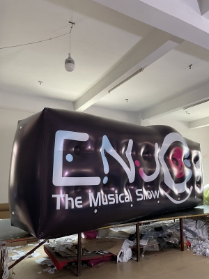 Inflatable sign wall for mus...